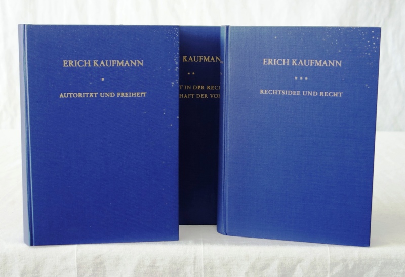 KAUFMANN,E., Gesammelte Schriften. 3 Bde. Göttingen 1960.